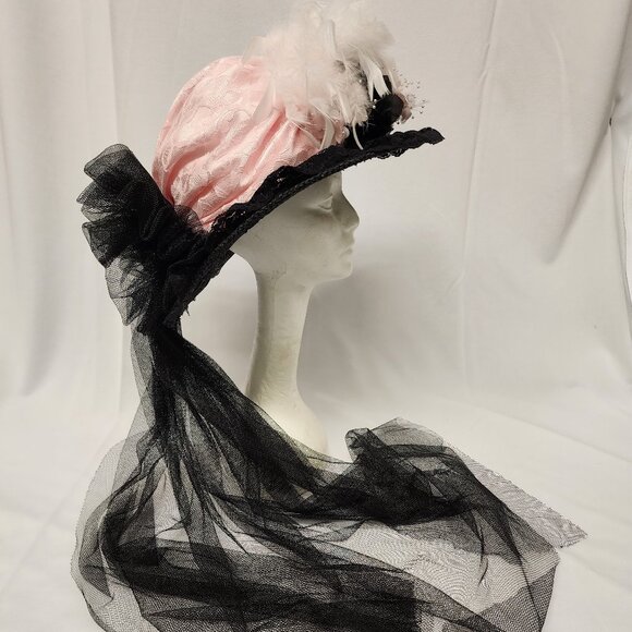 Ladies Victorian Touring Hat with Blush Pink Flowers & Pearls main image 4